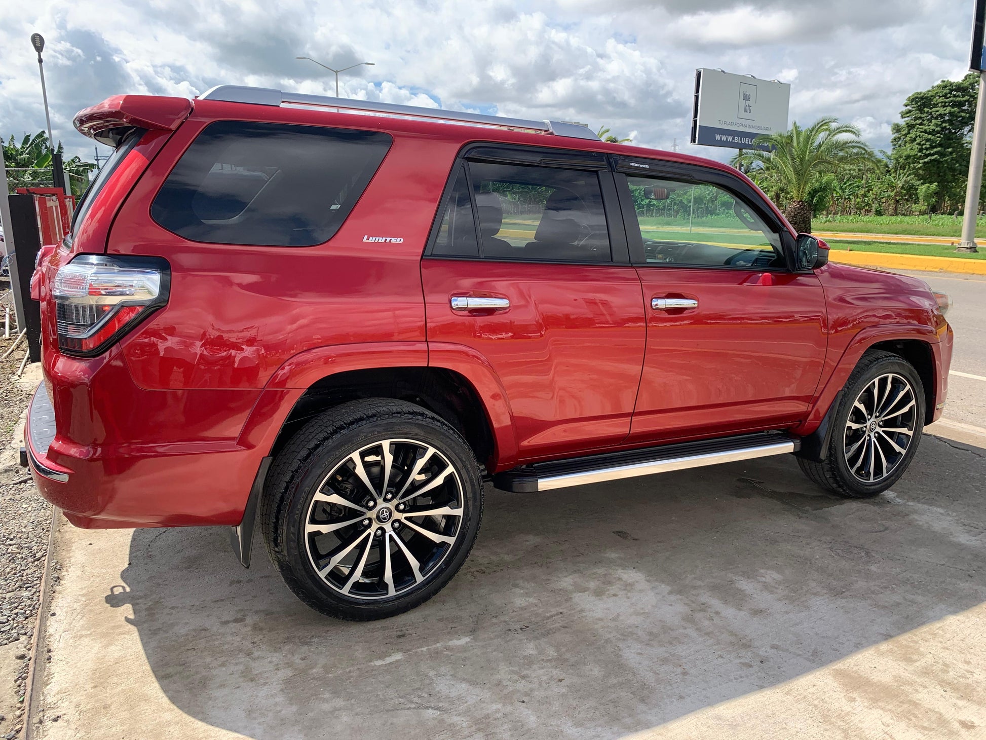 TOYOTA 4RUNNER 2019