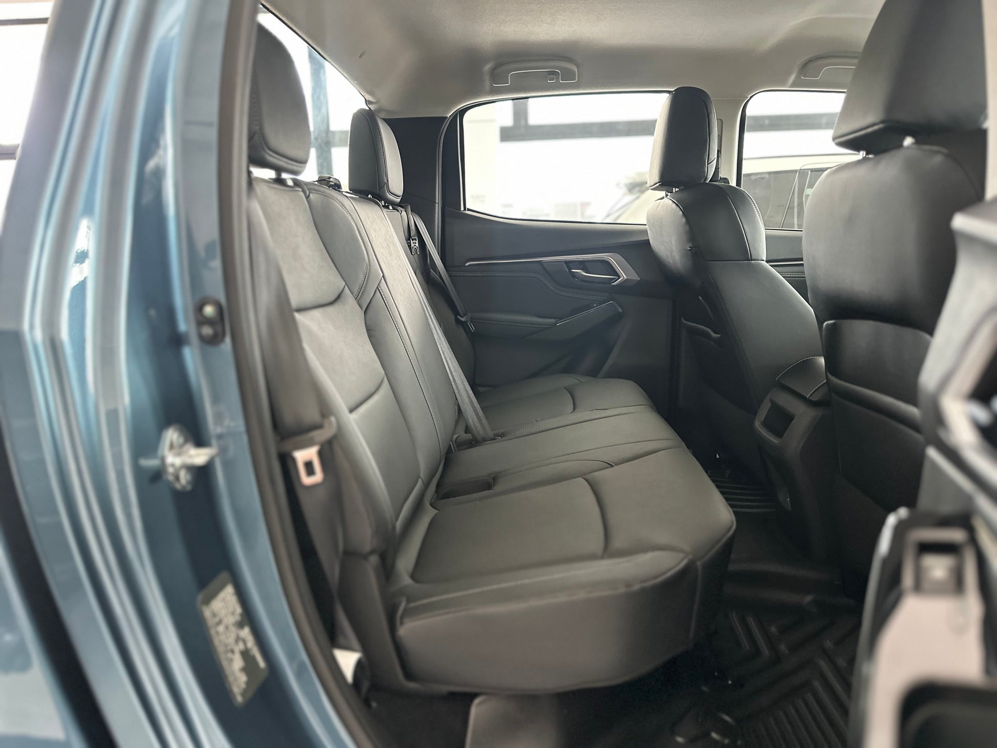 ISUZU DMAX HI-POWER 2025