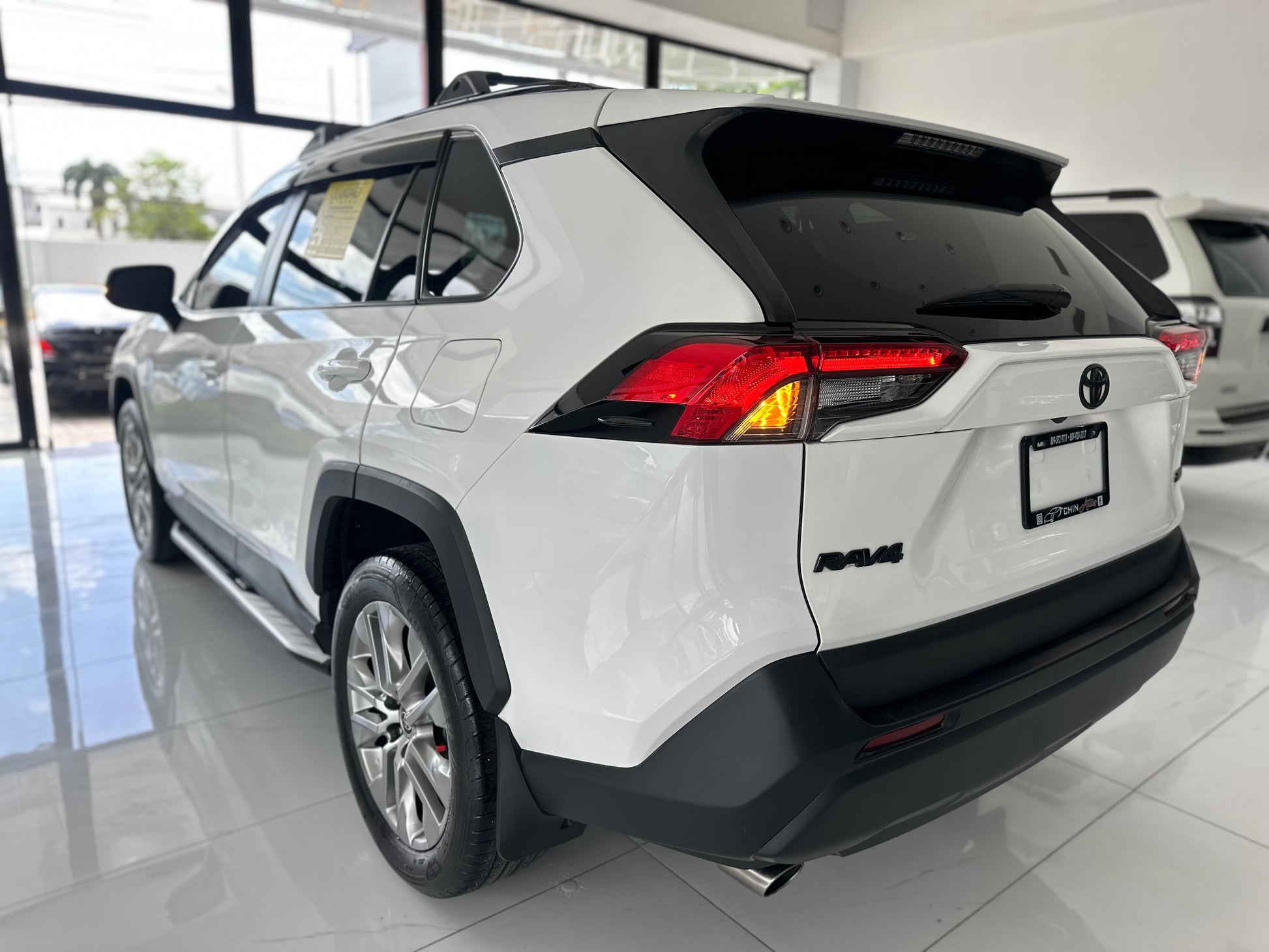 TOYOTA RAV4 XLE 2020