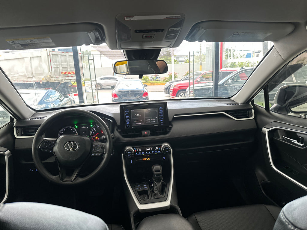 TOYOTA RAV4 XLE 2020