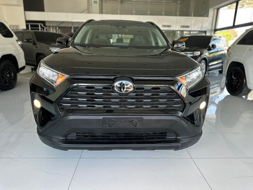 TOYOTA RAV4 XLE PREMIUM 2019