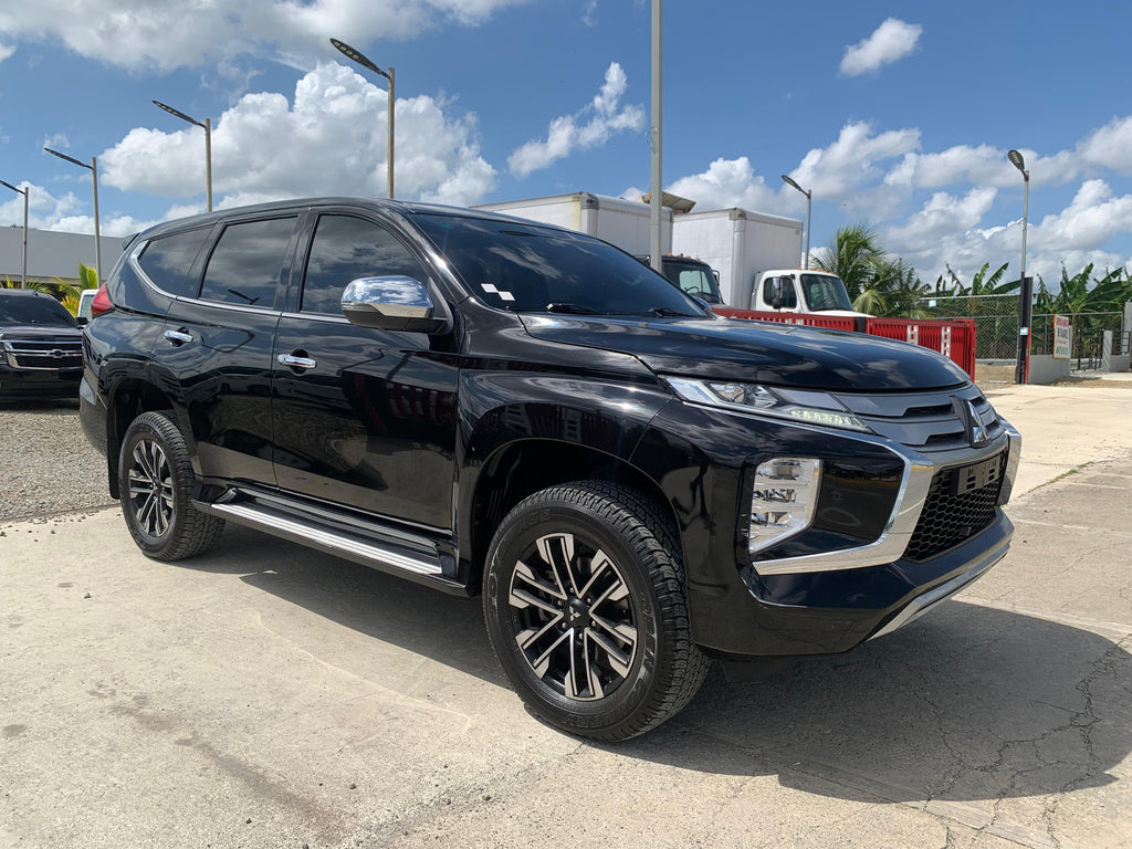 Mitsubishi Montero 2024