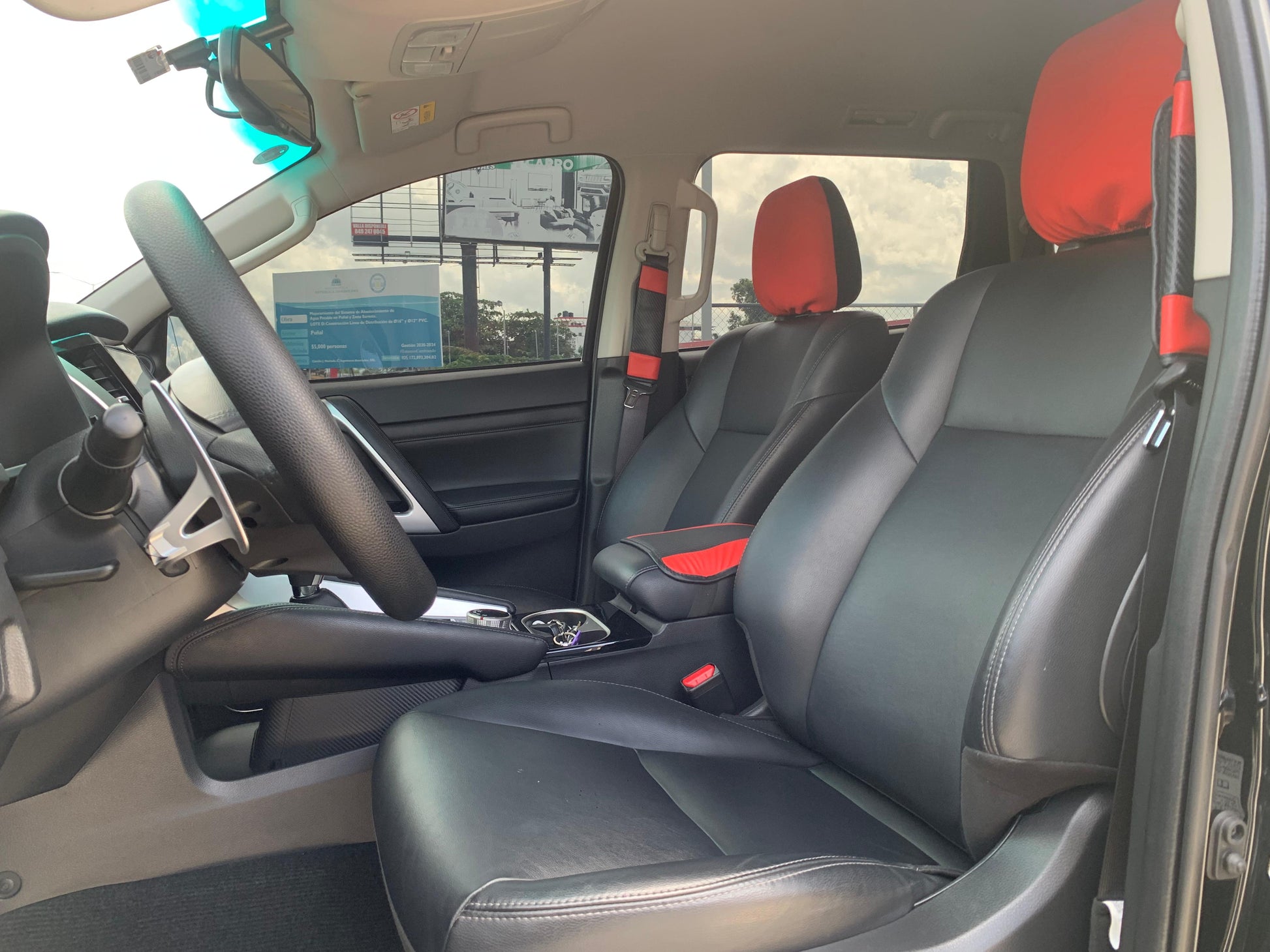 Mitsubishi Montero 2024