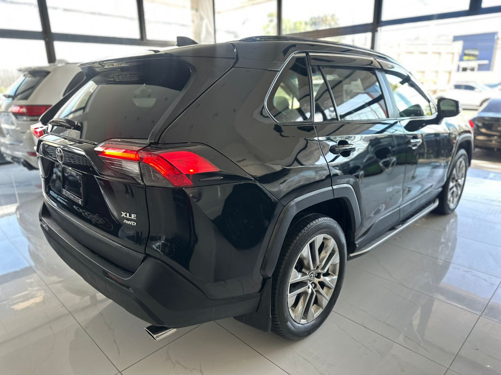 Toyota RAV4 XLE 2020 AWD